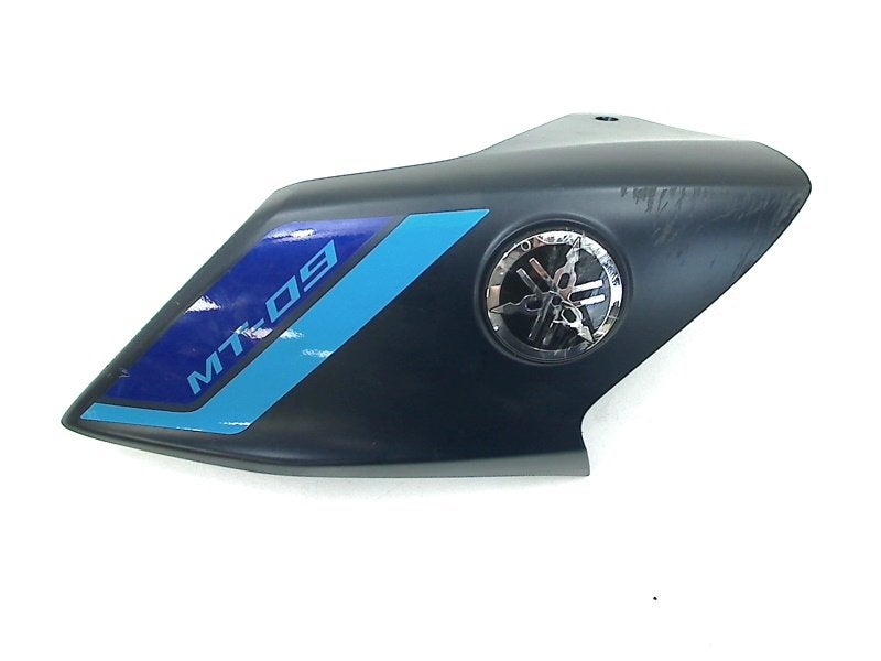 TANK COVER RECHTS MT 09 2021-2023 (MT09 B7N) (B7N-2137W-00), Motoren, Dhr. S. di Majo, Gebruikt, Info@cama-motorparts.nl, P.J. Troelstraweg 8 8
3144 CX  MAASSLUIS, NL