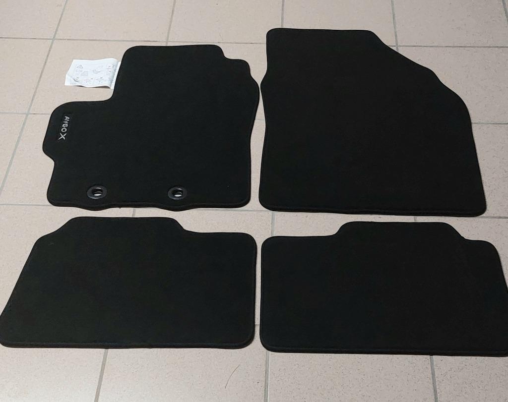 Ensemble de tapis velours pour Toyota Aygo x, Ophalen of Verzenden, Nieuw, Toyota