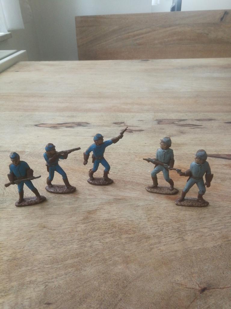 Vintage figuurtjes Amerikaanse Burgeroorlog + indiaan, Enlèvement ou Envoi