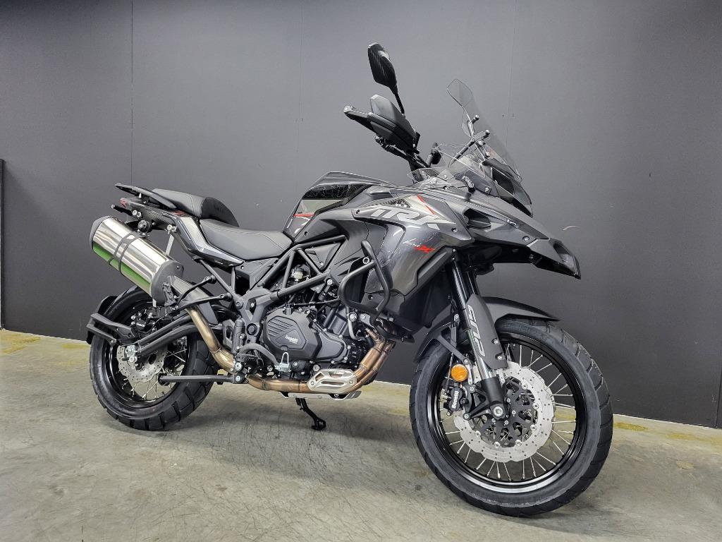 Benelli TRK 502 X 2025 (5j garantie, 1j Assistance), 2 cilinders, Bedrijf, Toermotor, Benelli