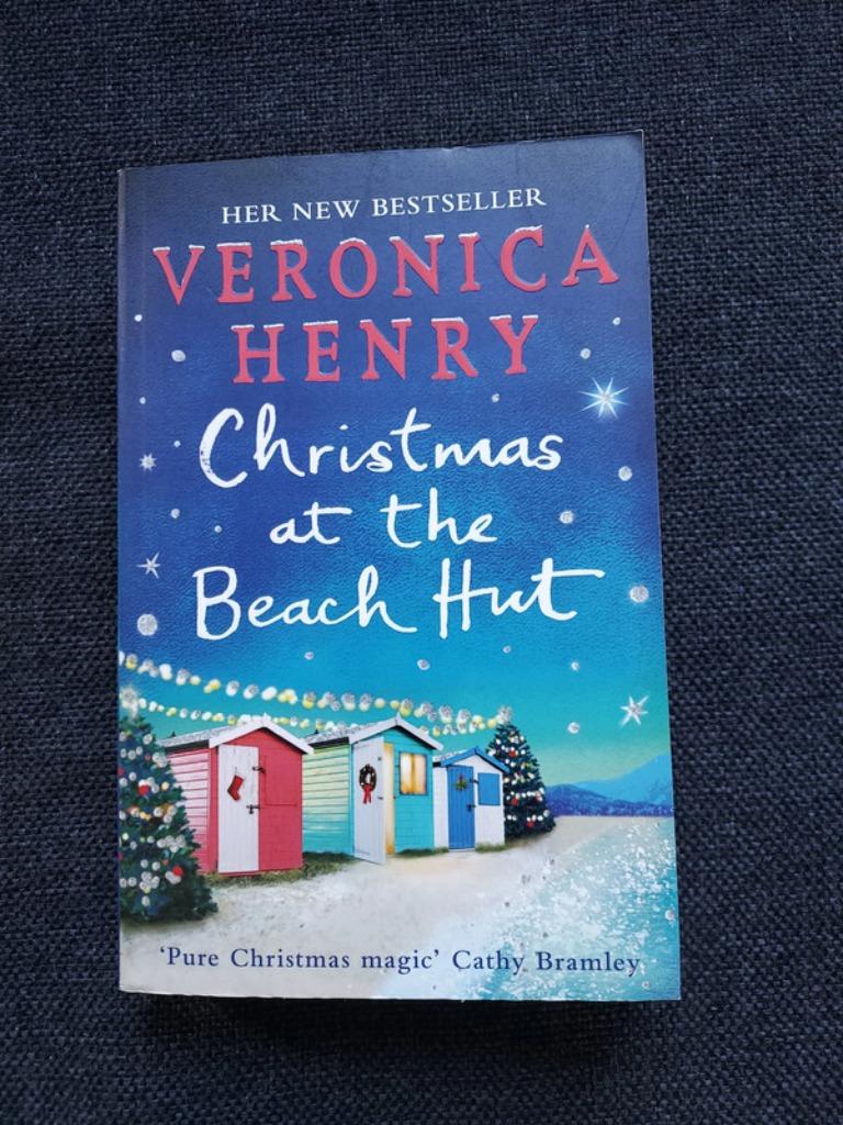 Christmas at the beach hut - Veronica Henry, Ophalen of Verzenden, Gelezen, Veronica Henry