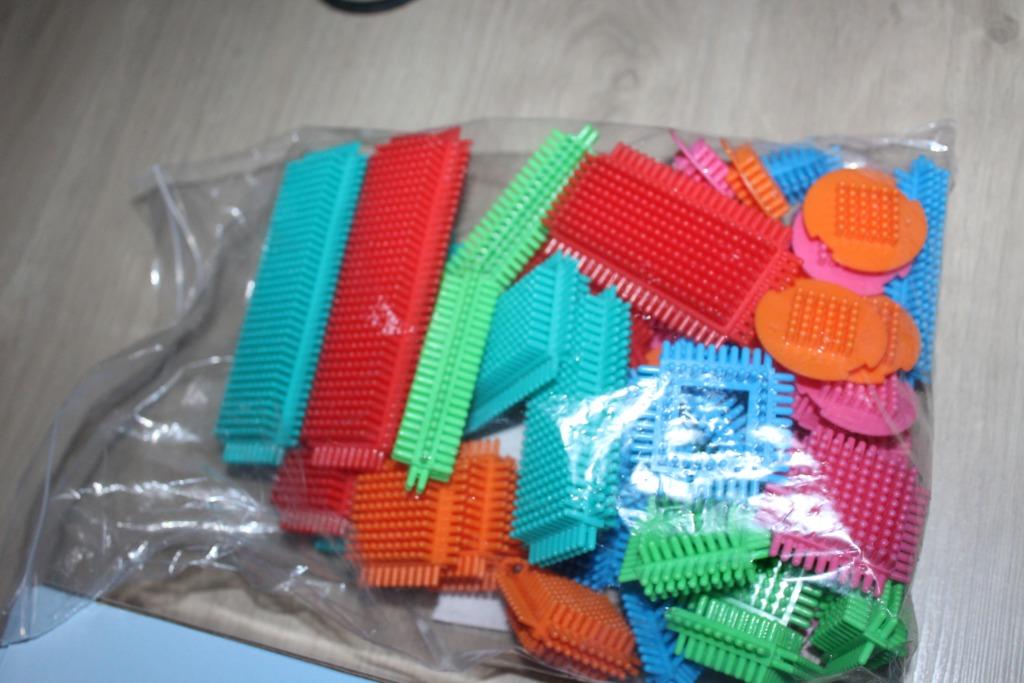blocs à picots, Enfants & Bébés, Jouets | Blocs de construction, Utilisé, Enlèvement ou Envoi