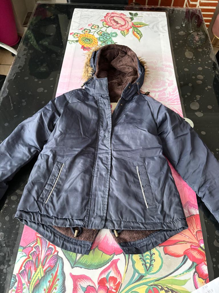 Jolie veste manteau fille 10 ans Ayacucho, Kinderen en Baby's, Meisje, Ophalen of Verzenden, Zo goed als nieuw, Ayacucho