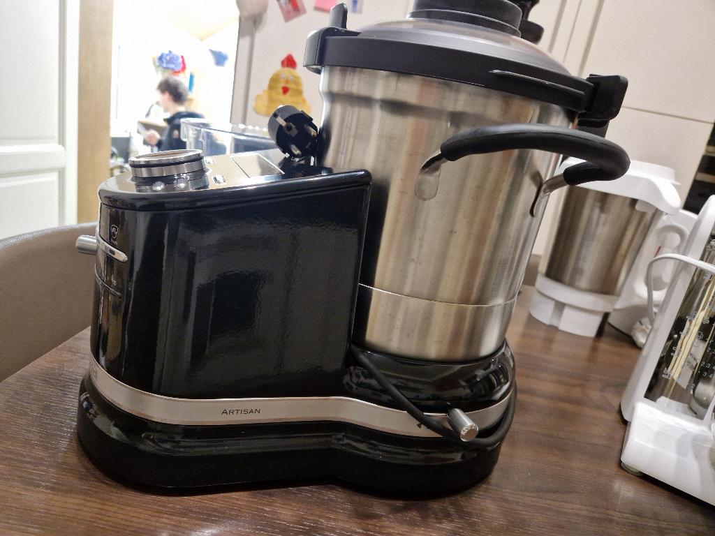 Robot cuiseur KitchenAid Artisan en état neuf, Electroménager, 4 litres ou plus, Enlèvement, Comme neuf, 3 vitesses ou plus