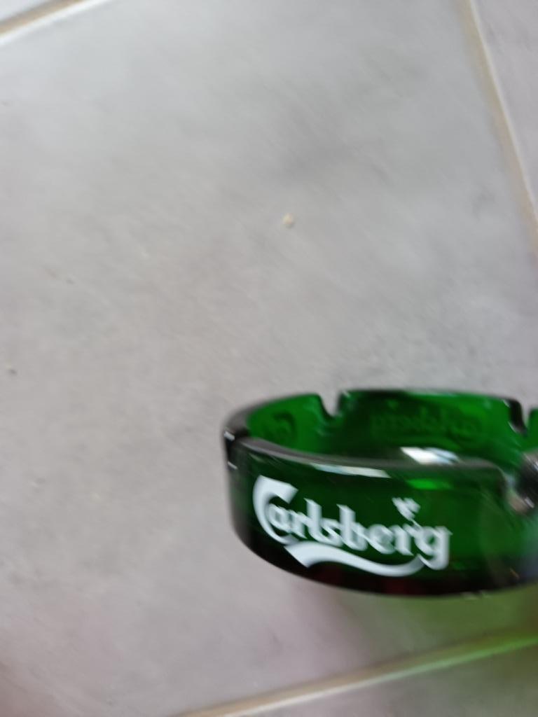Glazen asbak Carlsberg, Ophalen of Verzenden, Zo goed als nieuw, Overige typen, Overige merken