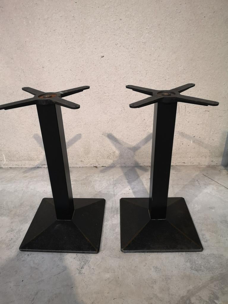 Gietijzeren tafel poten, Ophalen