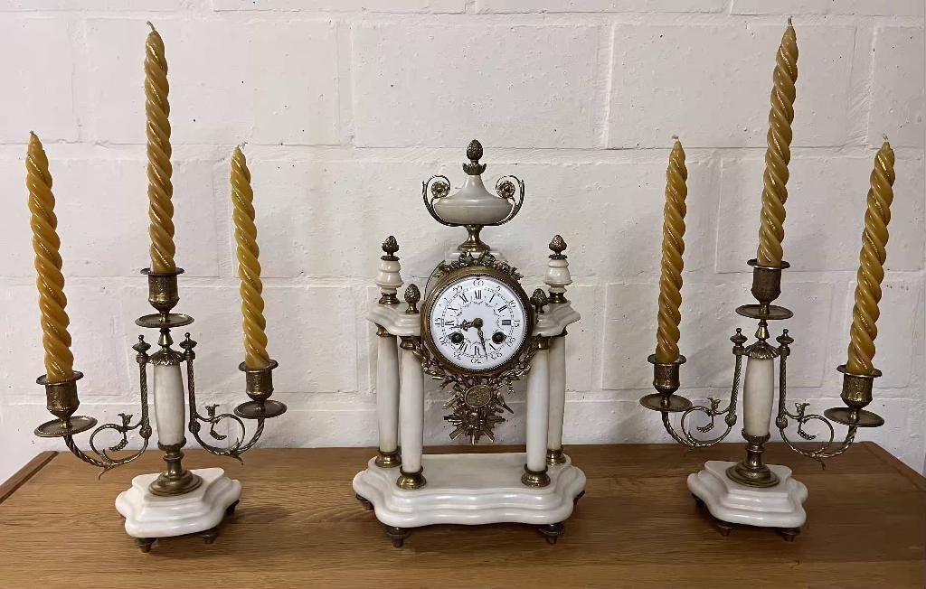 Antieke klok met twee kaarsen, Antiek en Kunst, Antiek | Klokken, Ophalen