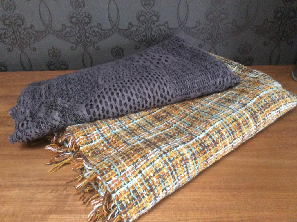 Plaids, Huis en Inrichting, Ophalen of Verzenden, Zo goed als nieuw