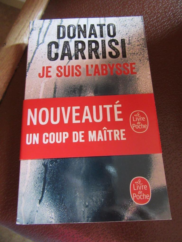 D Je suis l'abysse Donato Carrisi éd Poche, Livres, Enlèvement, Comme neuf