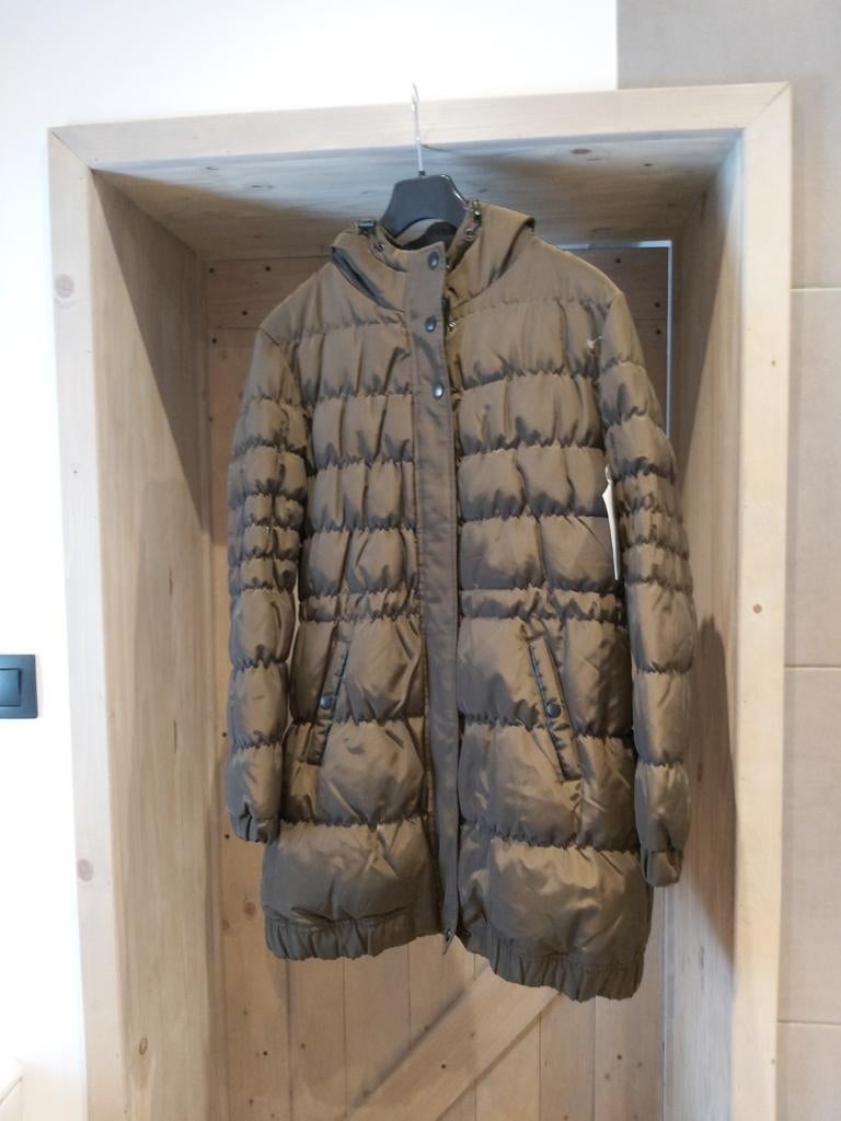 Warme donsjas met kap maat  XXL = + /- maat  46  nieuw, Ophalen of Verzenden, Nieuw, Maat 46/48 (XL) of groter