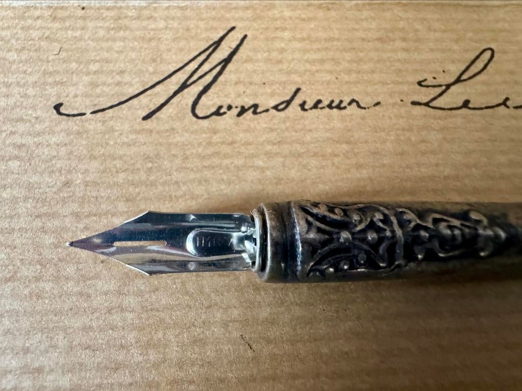Zeer mooie verzilverde pen met pluim, Verzamelen, Ophalen, Nieuw