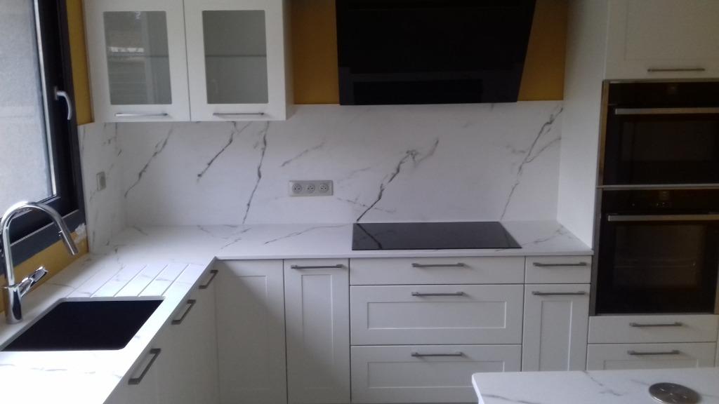 Cuisine complète avec électroménagers, porte, parquet, etc, Garantie