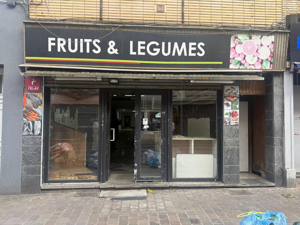 Commerce a louer, Agence de location