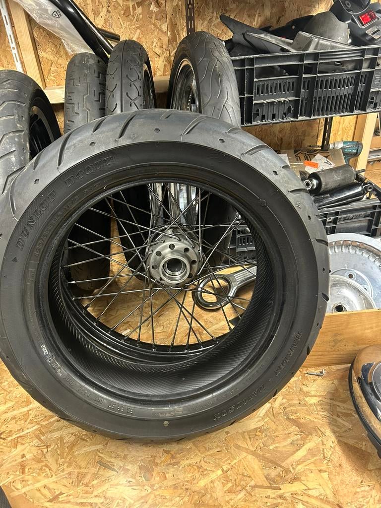 Band Dunlop D407T Harley Davidson, Ophalen of Verzenden