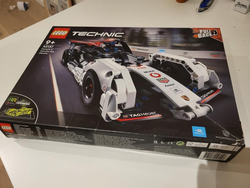 Lego technic 42137, Ophalen