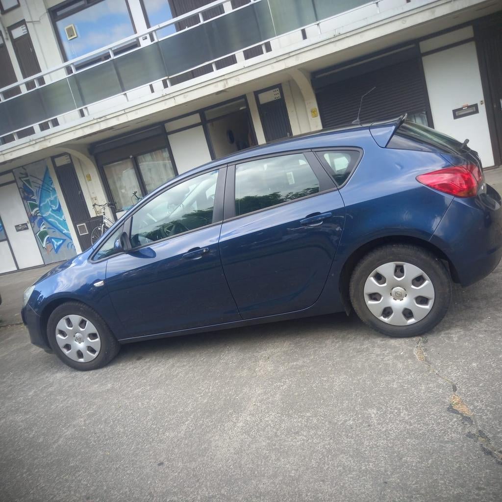 Opel Astra, Autos, Euro 5, Achat, Diesel, Particulier