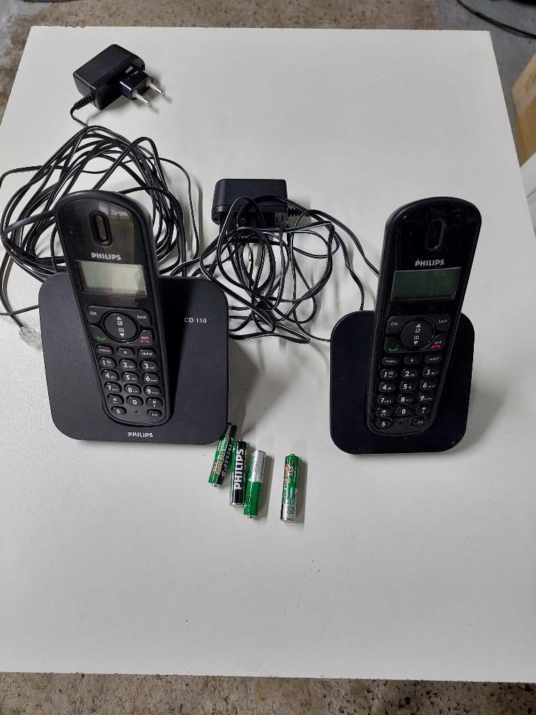 PHILIPS CD 150 draadloze telefoon voor vaste lijn., Telecommunicatie, Ophalen, Zo goed als nieuw, 2 handsets, Stralingsarm