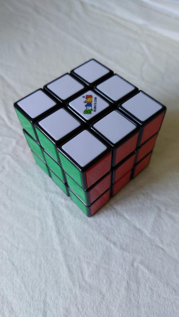 Rubik's cube 3x3, Hobby & Loisirs créatifs, Sport cérébral & Puzzles, Comme neuf, Rubik's Cube ou Puzzle 3D, Enlèvement ou Envoi