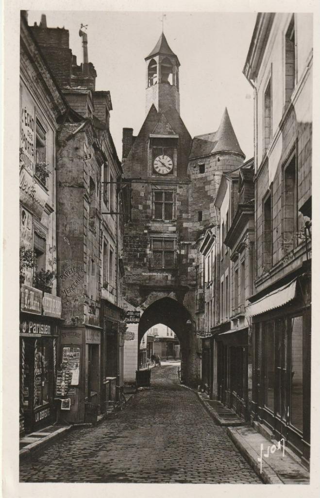 AMBOISE PORTE DE L HORLOGE CPA, Enlèvement ou Envoi, Non affranchie, France
