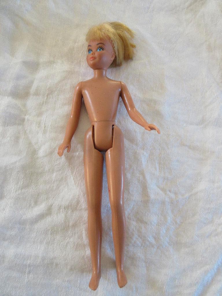 BARBIE of DAISY pop MATTEL INC. 1967 Philippines 23 cm, Kinderen en Baby's, Speelgoed | Poppen, Ophalen, Overige typen