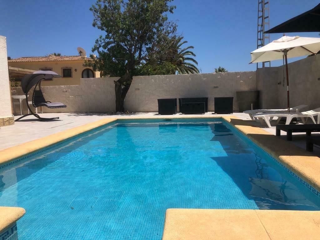 Spanje /Calpe/vakantievilla/ 8p/ jacuzzi, 8 personen, Open haard, 2 slaapkamers, Costa Blanca