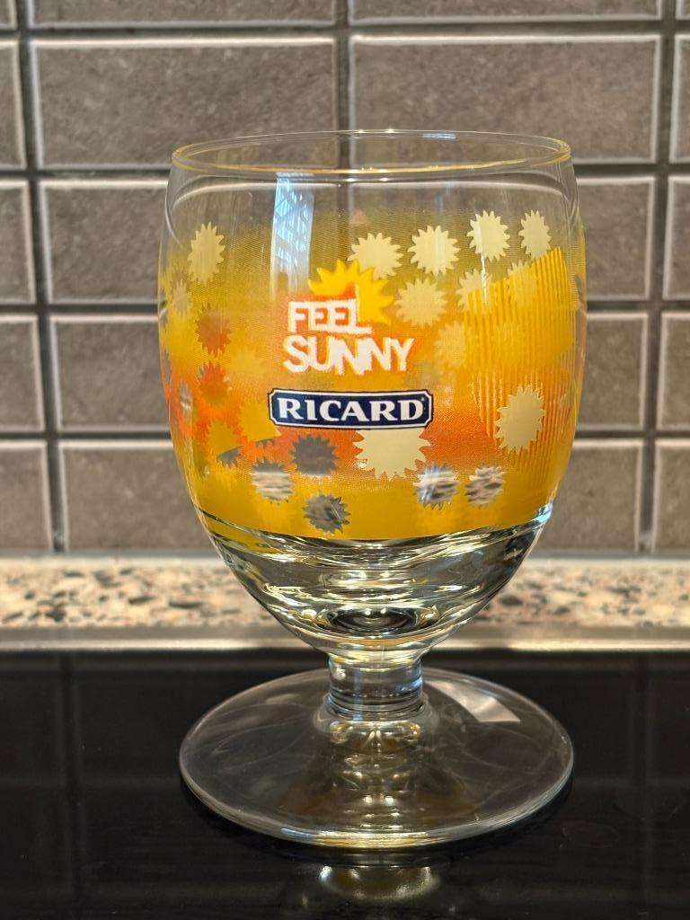 Verre à ballon Ricard Feel Sunny, Collections, Enlèvement ou Envoi, Comme neuf, Verre ou Verres, Autres marques