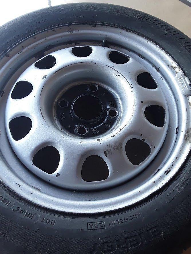 VW Golf3 velg met band in prima staat was reserve wiel, Auto-onderdelen, Banden en Velgen, Ophalen