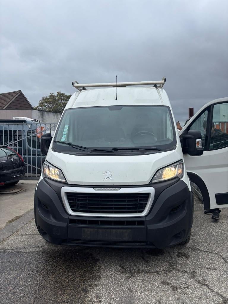 Peugeot Boxer, Achat, 3 places, Boîte manuelle, Noir