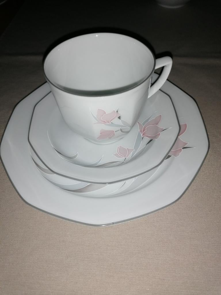 Service de restauration et de café, Maison & Meubles, Enlèvement