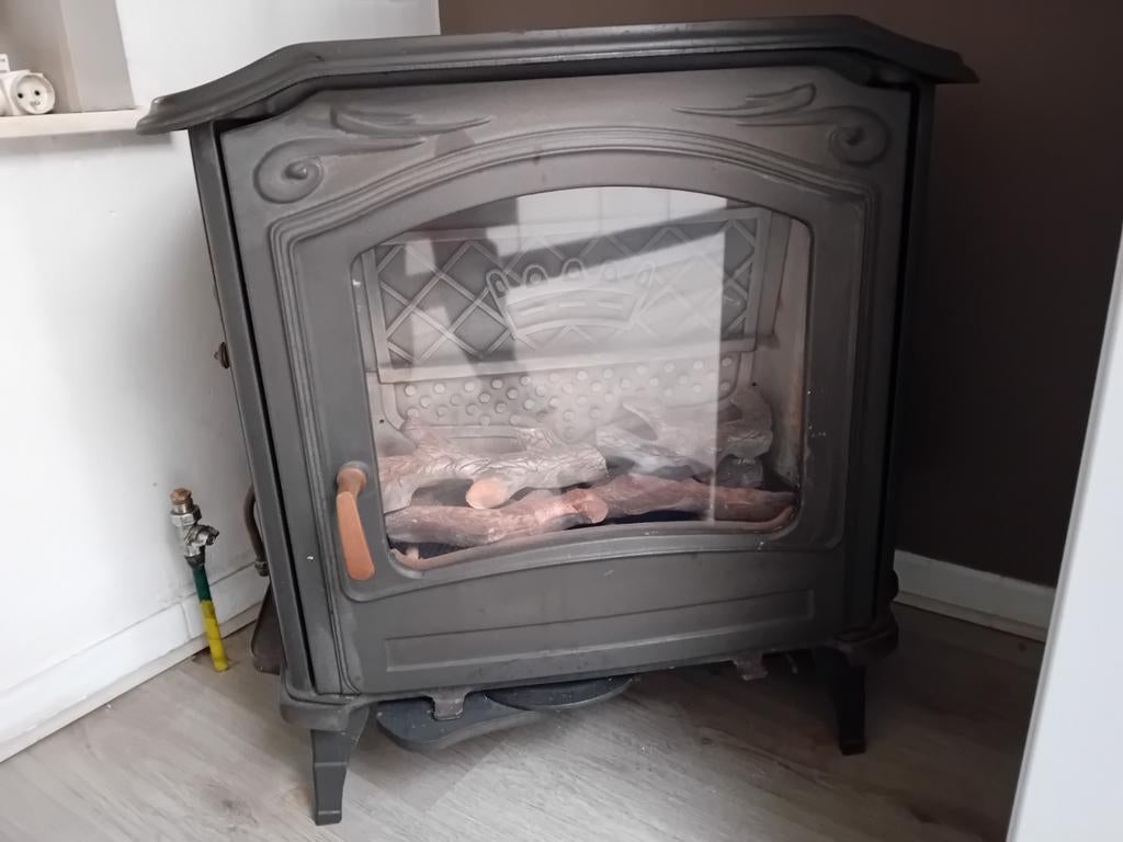 Gaskachel, Ophalen, Gebruikt, Gas, Vrijstaand
