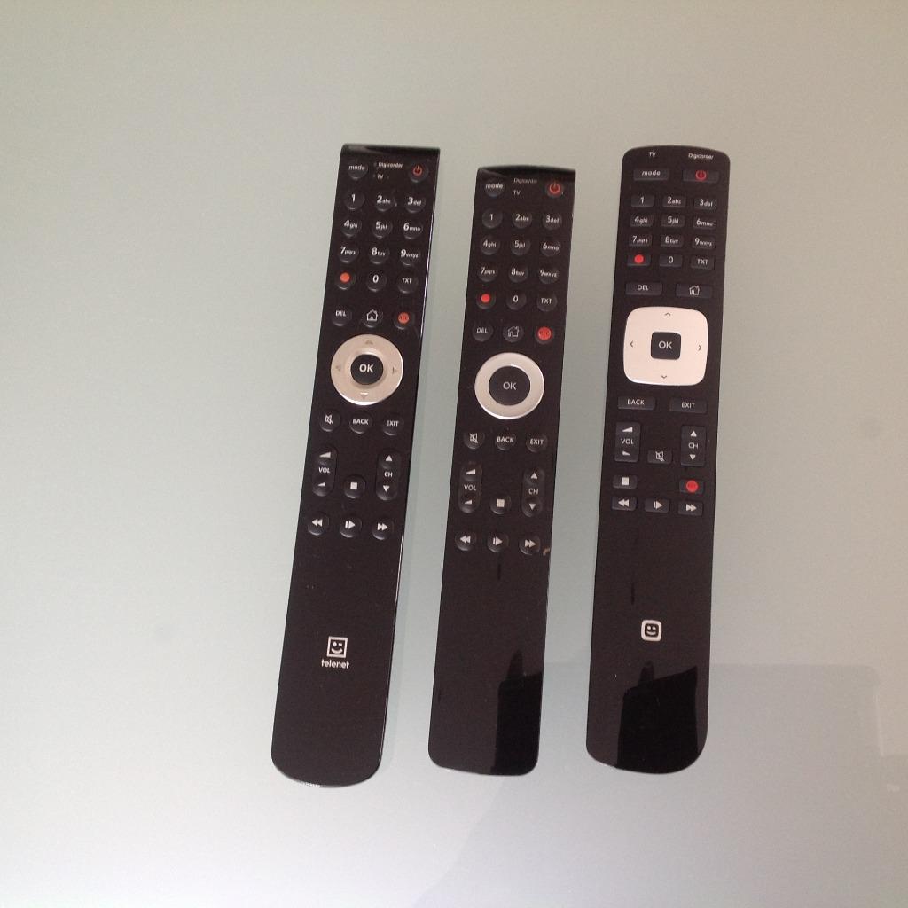 afstandsbediening Telenet, Ophalen of Verzenden, Zo goed als nieuw