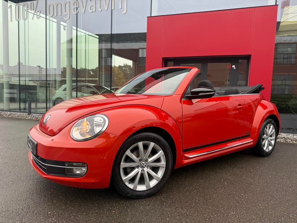 Volkswagen Beetle Cabrio Club Edition Benzine/Navi/Pdc/Airco, Auto's, Stof, Overige kleuren, Cabriolet, Bedrijf