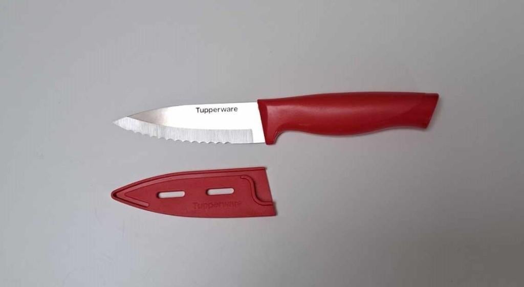 Tupperware™ Couteau à Tomate « Essential Knives » rouge, Maison & Meubles, Cuisine| Tupperware, Neuf, Autres types, Rouge, Enlèvement ou Envoi