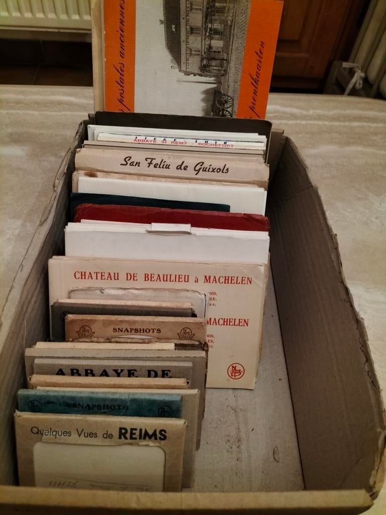 Cartes vues détachables anciennes Belges étrangères, Enlèvement ou Envoi