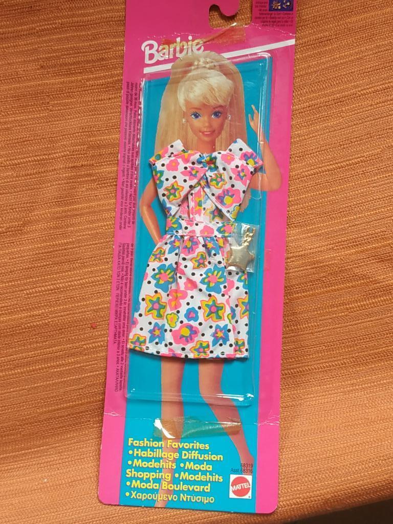 Barbie 2  kledingsets, Ophalen of Verzenden, Nieuw