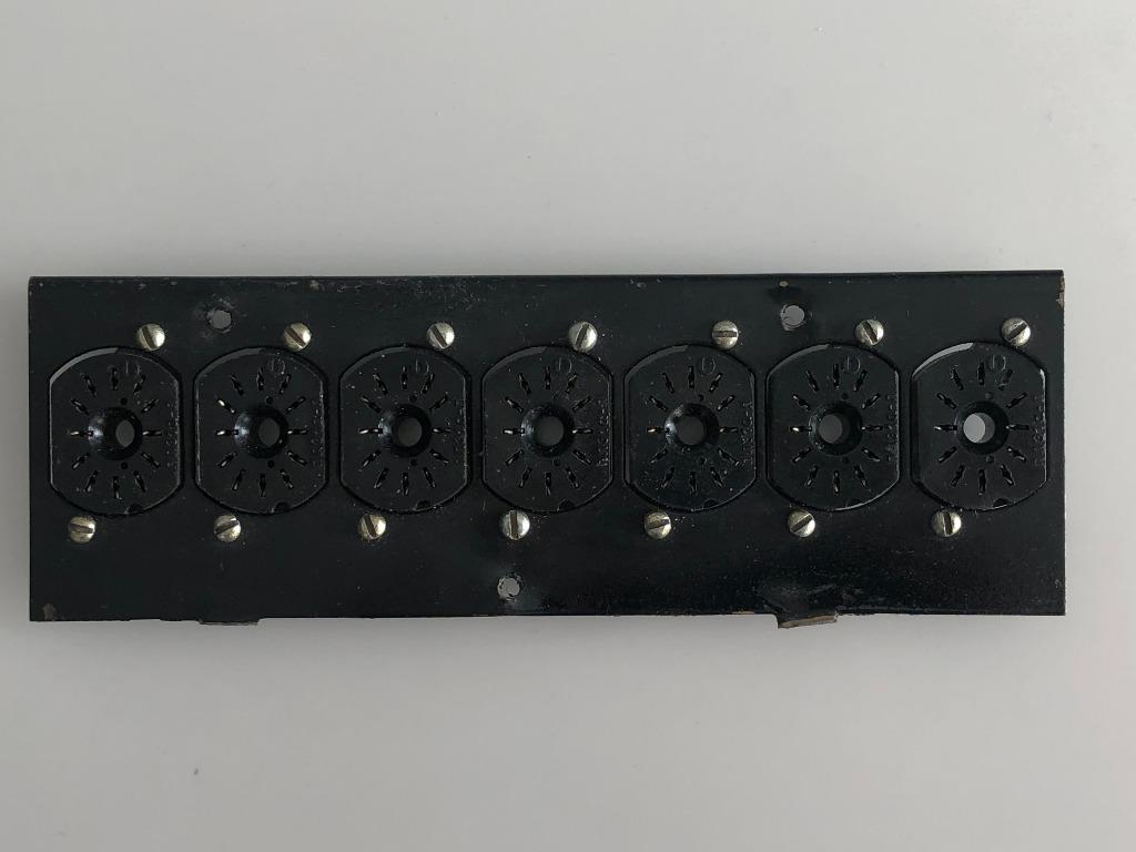 Nixie IN-12 IN-15 IV-22 seven (7) sockets, Ophalen of Verzenden, Gebruikt