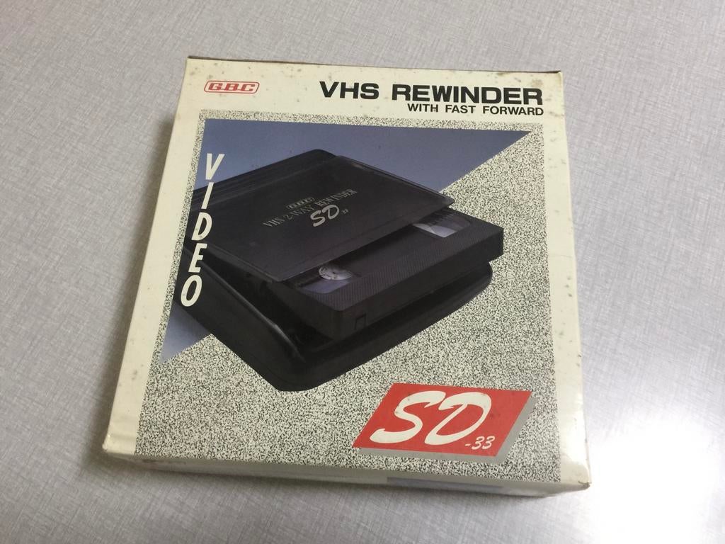 VHS splinternieuw terugspoel apparaat inc doos & handleiding, Ophalen of Verzenden, Zo goed als nieuw