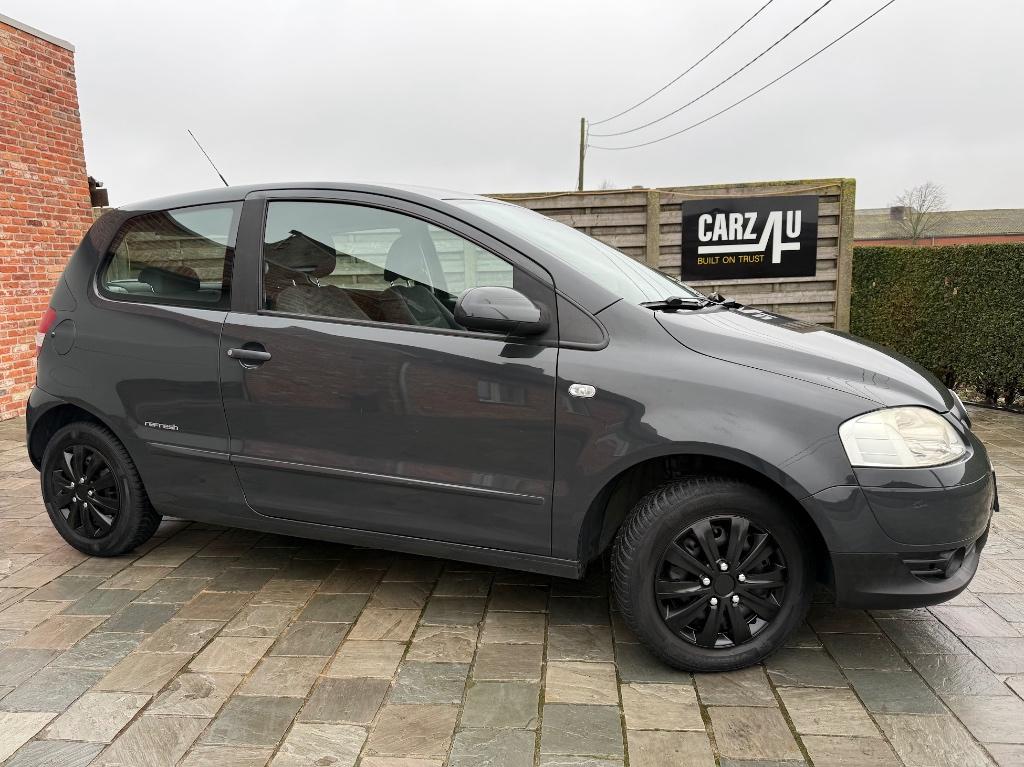 VW Fox1.2 GPS/Aut.Airco/Bleutooth TOPSTAAT Garantie, Autos, Volkswagen, Argent ou Gris, Achat, Boîte manuelle, Entretenue par le concessionnaire