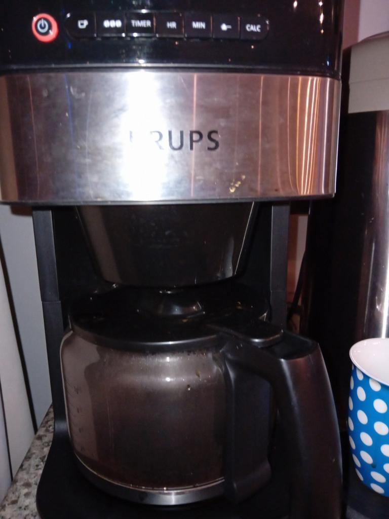 Krups Aroma Partner 1.25l met bonenmaler Krups 1 jaar oud. s, Ophalen of Verzenden, Overige modellen, Gemalen koffie