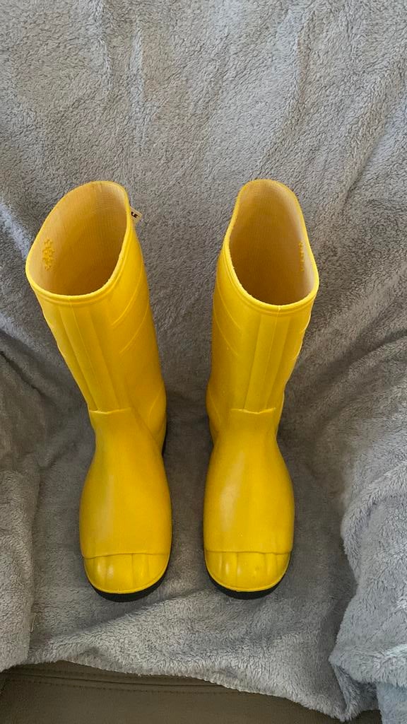 Laarzen nieuwe gele kleur maat 43 met stalen tip PRIMO 800, Vêtements | Hommes, Neuf, Enlèvement, Autres couleurs, Chaussures de travail