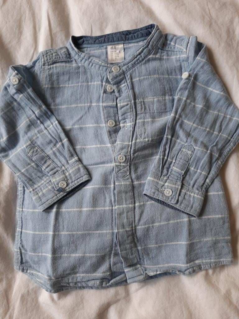 Belle chemise en lin bleu clair à boutons - 80cm (9 à 12 m), Garçon, H&M, Enlèvement, Utilisé