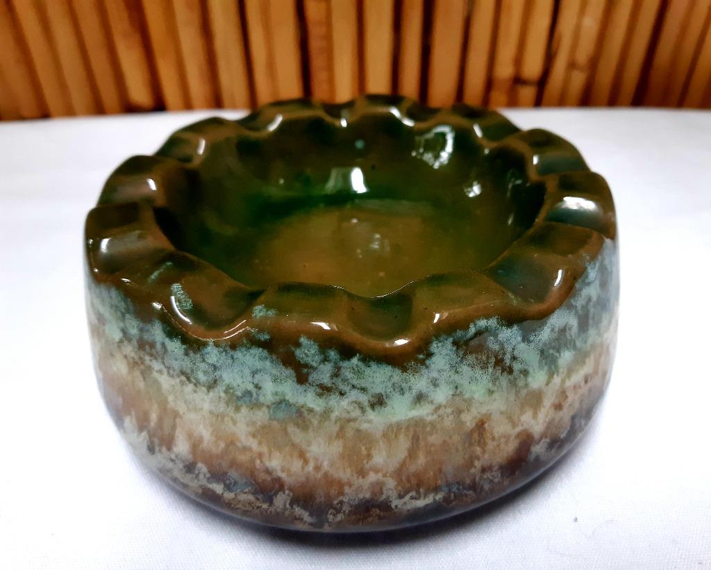 Cendrier vintage 1960 en céramique fat-lava verte, blanche, Enlèvement ou Envoi