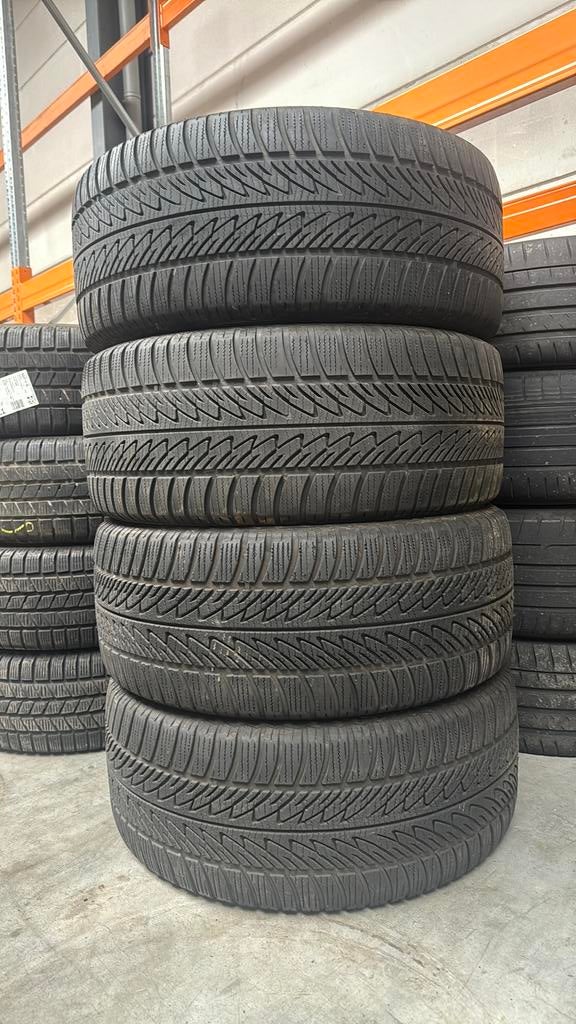 2854520  285/45/20  285/45R20  winter merk goodyear, Ophalen