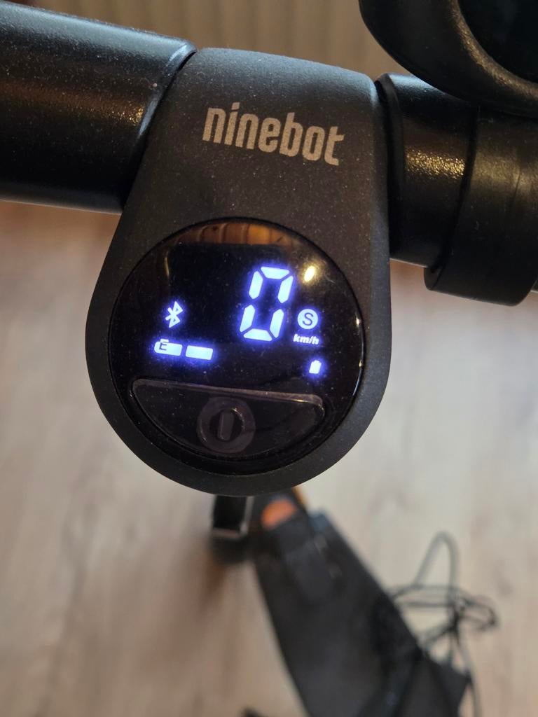 Nineboot Ninebot Kick Scooter, Ophalen