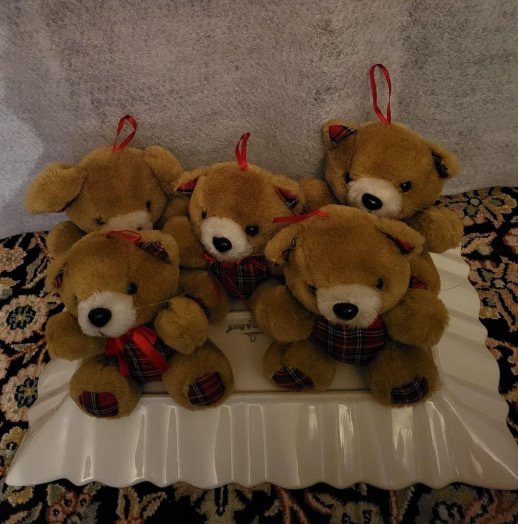 famille de 5 oursons aux tshirt écossais, Enlèvement, Comme neuf, Ours