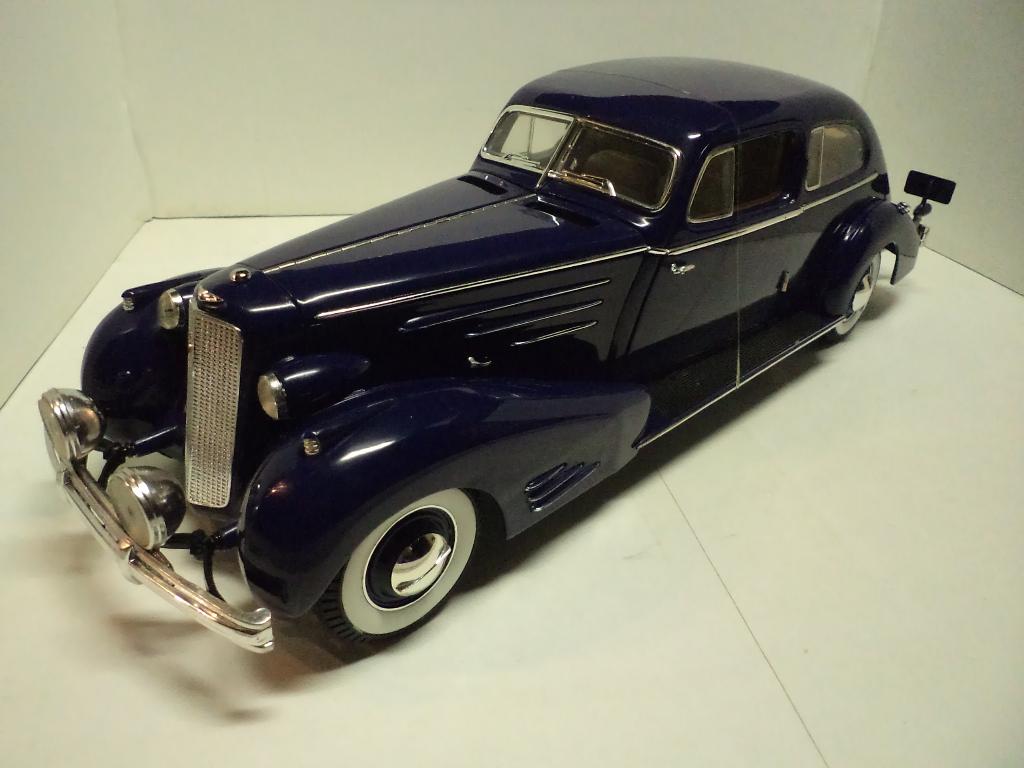 CADILLAC V16 AERODYNAMIC COUPE 1934 RICKO, Hobby en Vrije tijd, Ophalen of Verzenden, Zo goed als nieuw, Auto, Overige merken