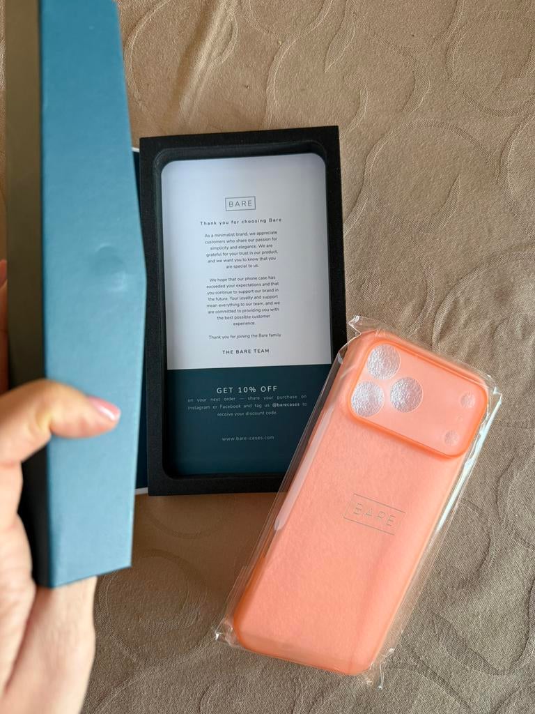 Bare case - iPhone 17 Pro Max, Ophalen of Verzenden, Nieuw, Frontje of Cover