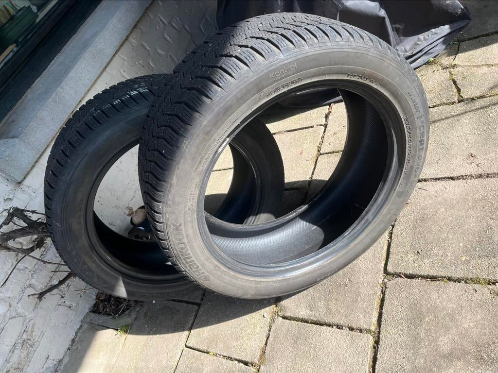 Winterbanden 2 stuks 235/50R19 103 V m+s, Enlèvement, Comme neuf