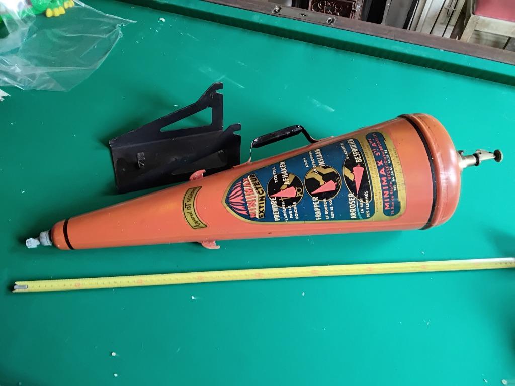 Extincteur Old Minimax Uccle avec support, Enlèvement, Utilisé, Extincteur