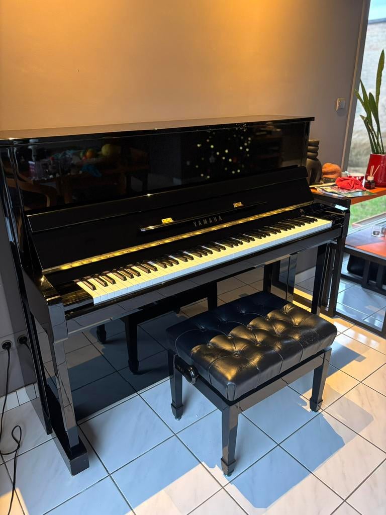 Yamaha B3 PE (2012) te koop – Goede staat – €2950, Muziek en Instrumenten, Piano's, Ophalen, Gebruikt, Zwart, Piano